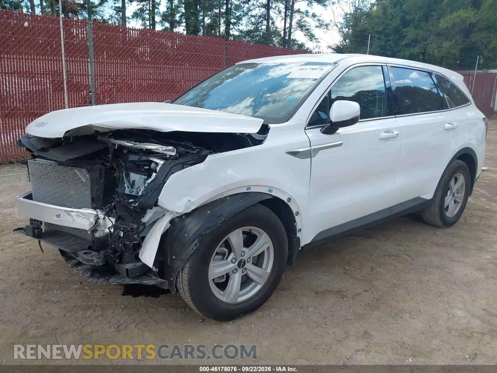 2 fotografías del automóvil dañado 5XYRG4JC4RG307309 KIA SORENTO 2024