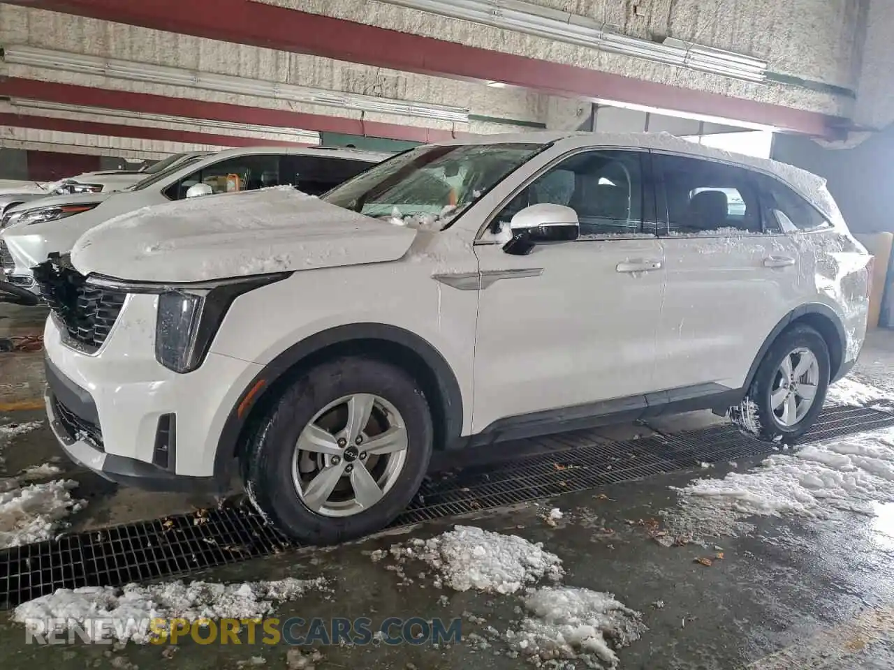 1 Photograph of a damaged car 5XYRG4JC5RG308324 KIA SORENTO 2024