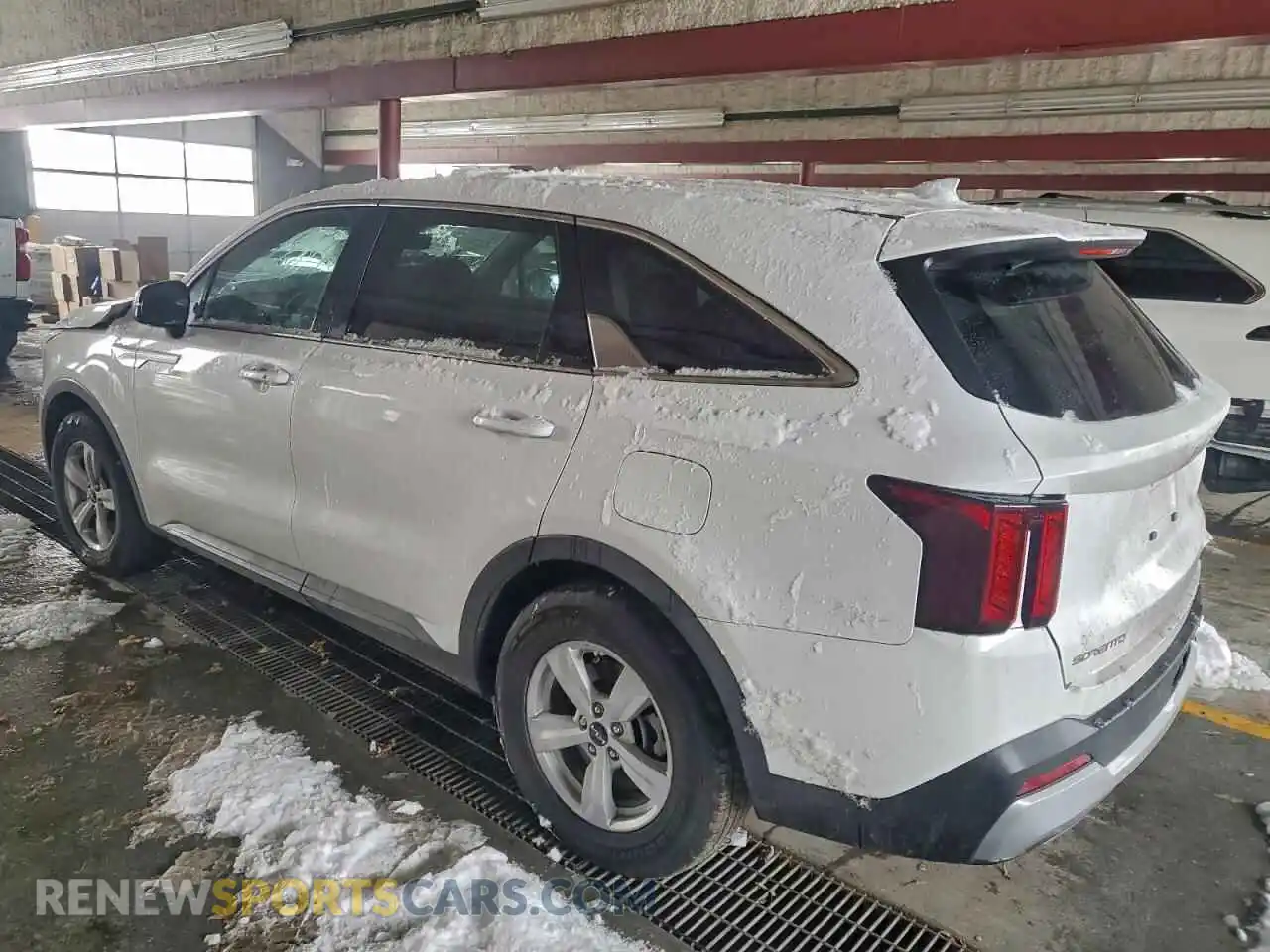 2 Photograph of a damaged car 5XYRG4JC5RG308324 KIA SORENTO 2024