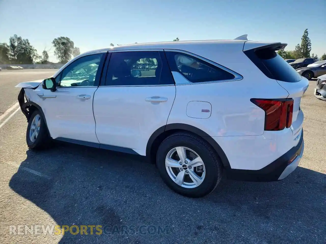 2 fotografías del automóvil dañado 5XYRG4JC6RG299455 KIA SORENTO 2024