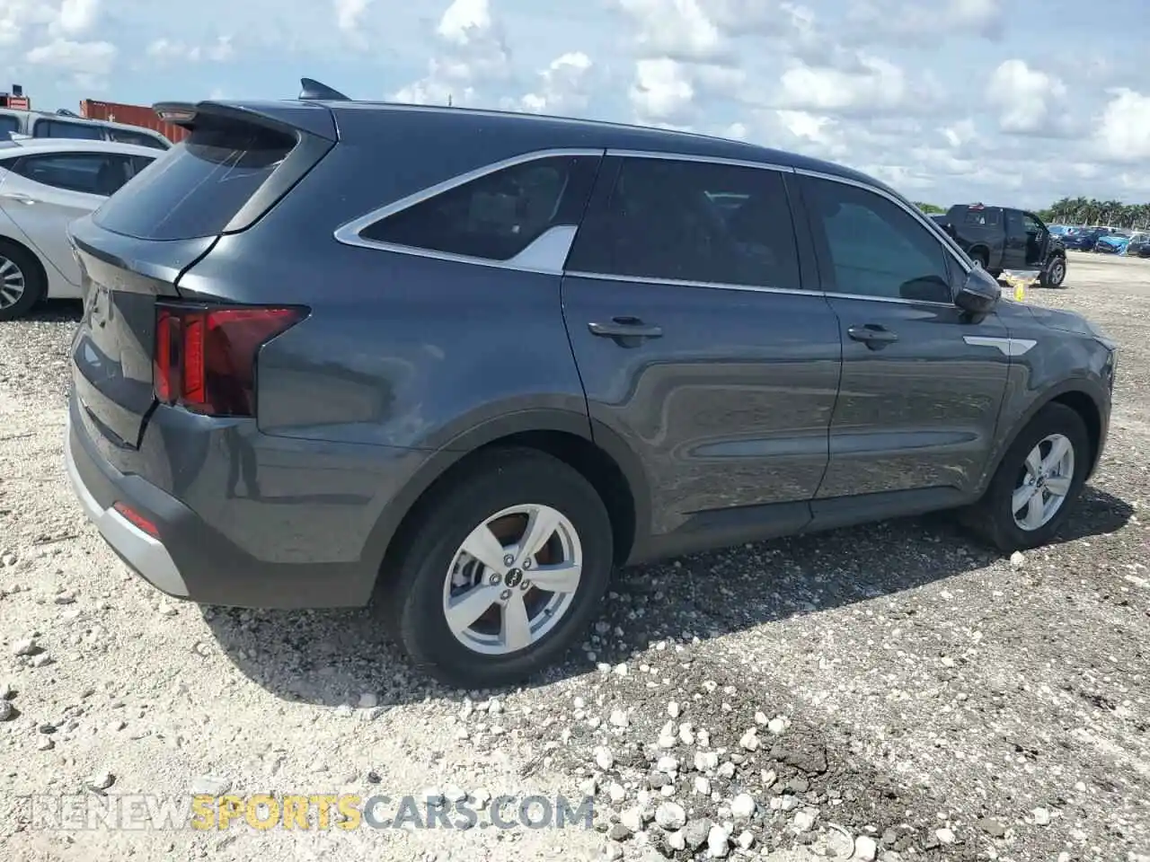 3 Photograph of a damaged car 5XYRG4JC6RG306002 KIA SORENTO 2024