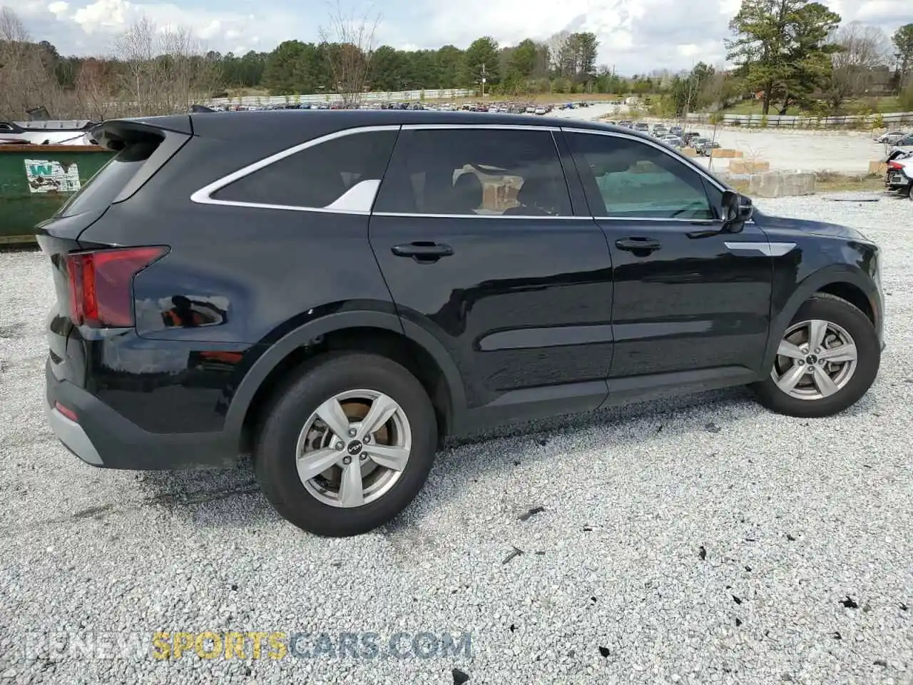 3 Photograph of a damaged car 5XYRG4JC7RG289095 KIA SORENTO 2024