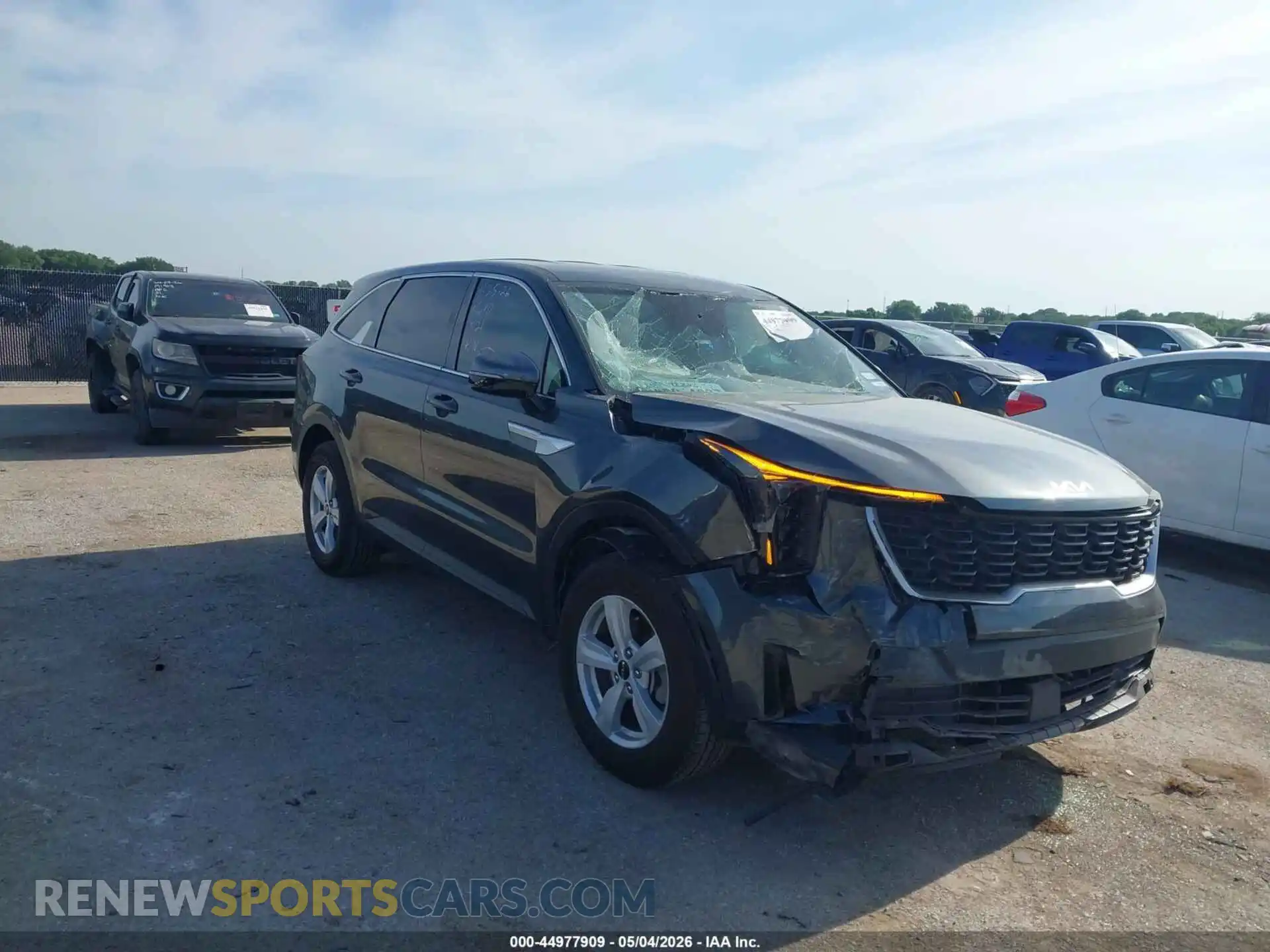 1 Photograph of a damaged car 5XYRG4JC9RG303370 KIA SORENTO 2024