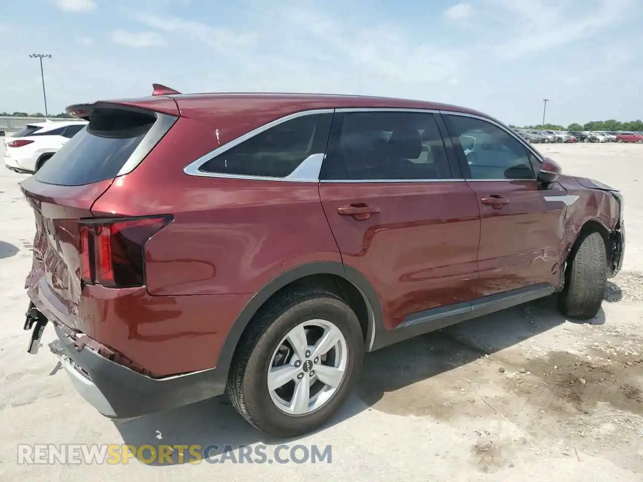 3 Photograph of a damaged car 5XYRG4JC9RG307967 KIA SORENTO 2024