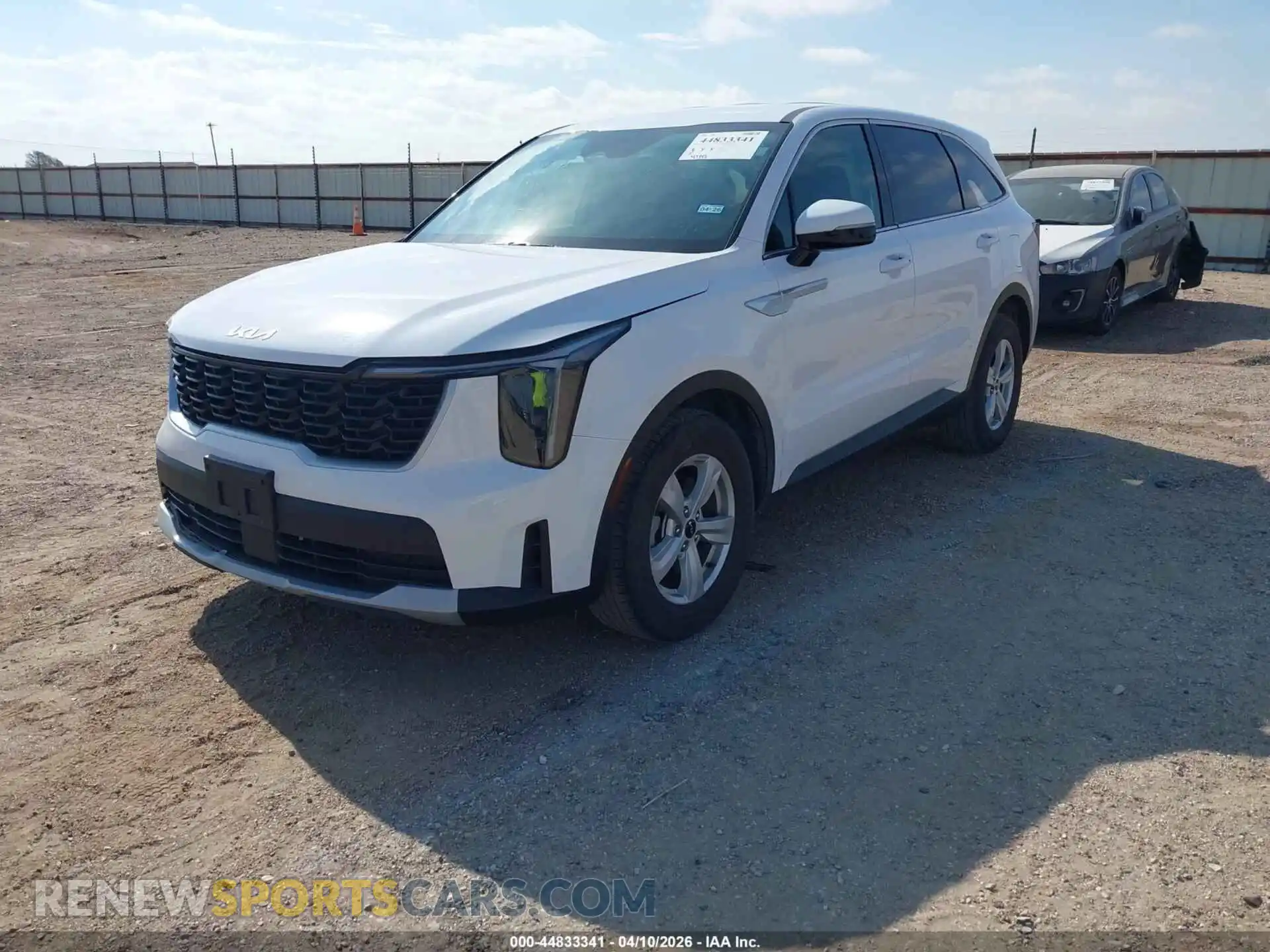 2 fotografías del automóvil dañado 5XYRG4JCXRG281668 KIA SORENTO 2024