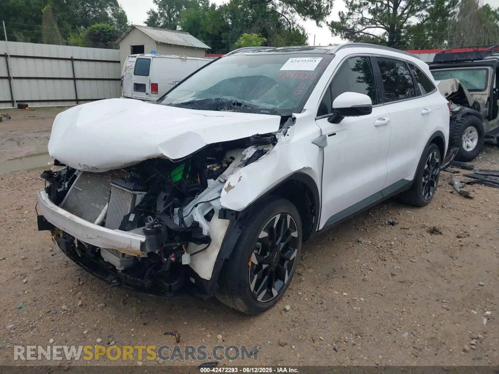 2 Photograph of a damaged car 5XYRH4JF2RG271630 KIA SORENTO 2024