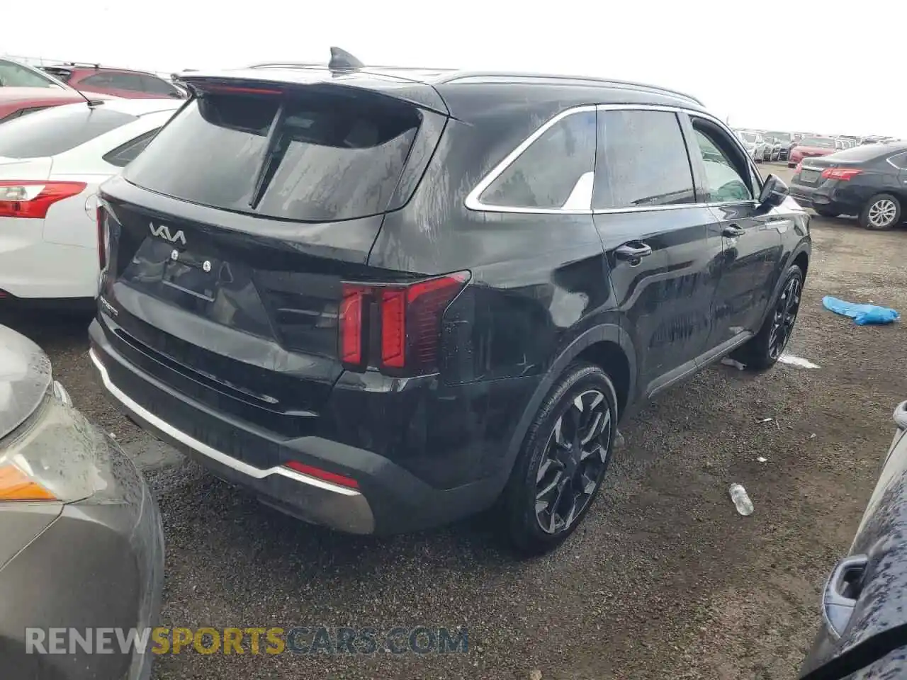 3 Photograph of a damaged car 5XYRH4JF4RG264405 KIA SORENTO 2024