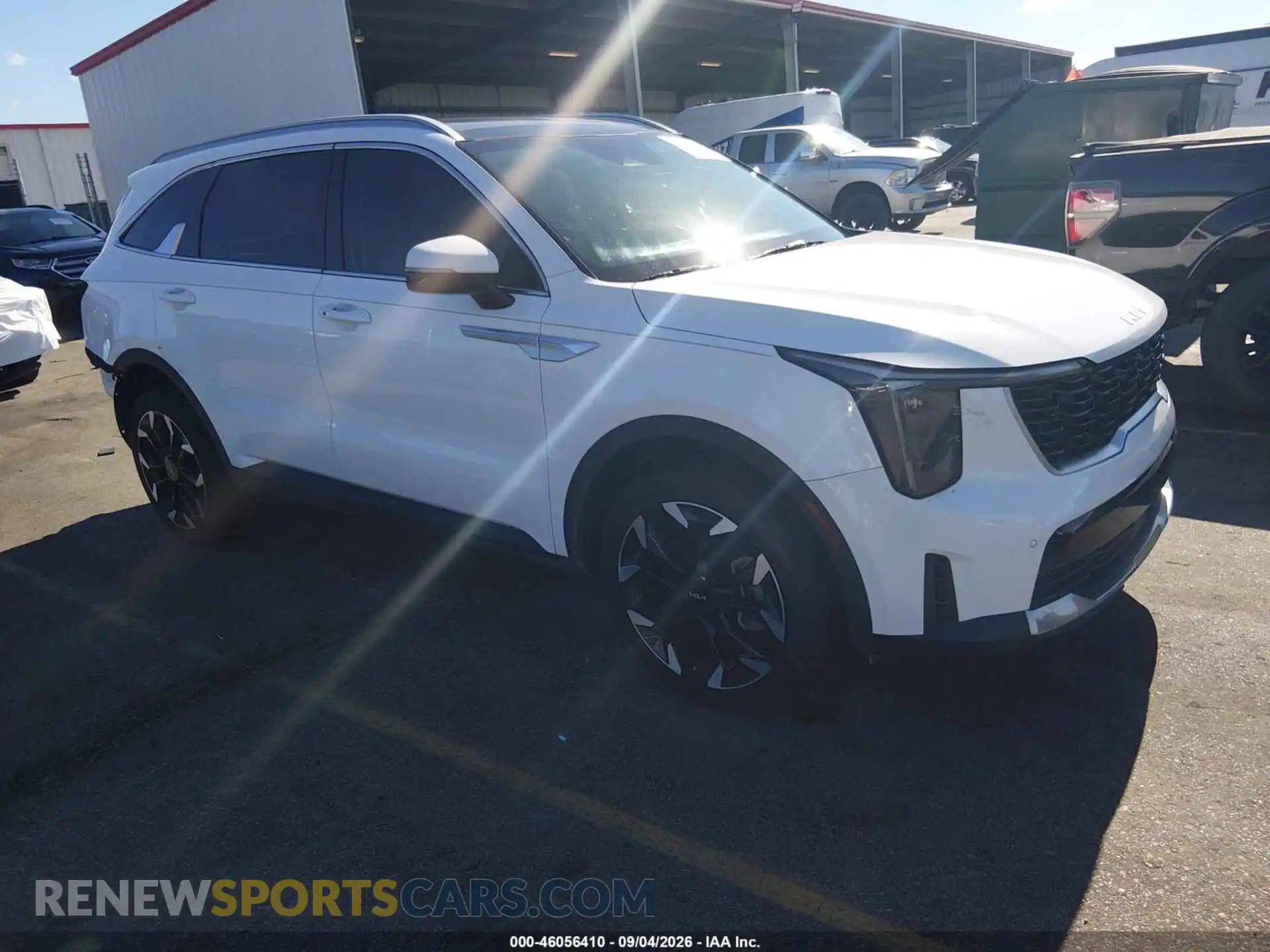 1 Photograph of a damaged car 5XYRH4JF7RG306520 KIA SORENTO 2024