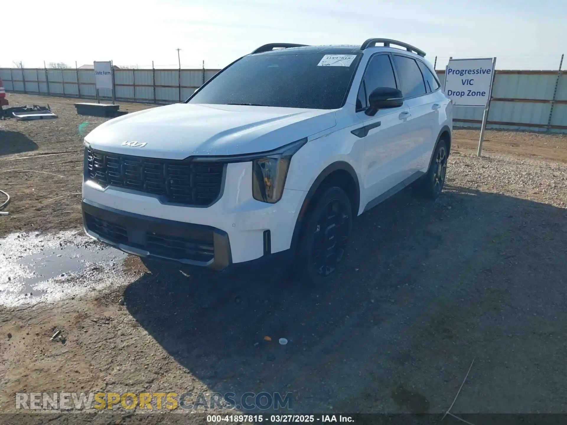 2 Photograph of a damaged car 5XYRHDJF2RG255010 KIA SORENTO 2024