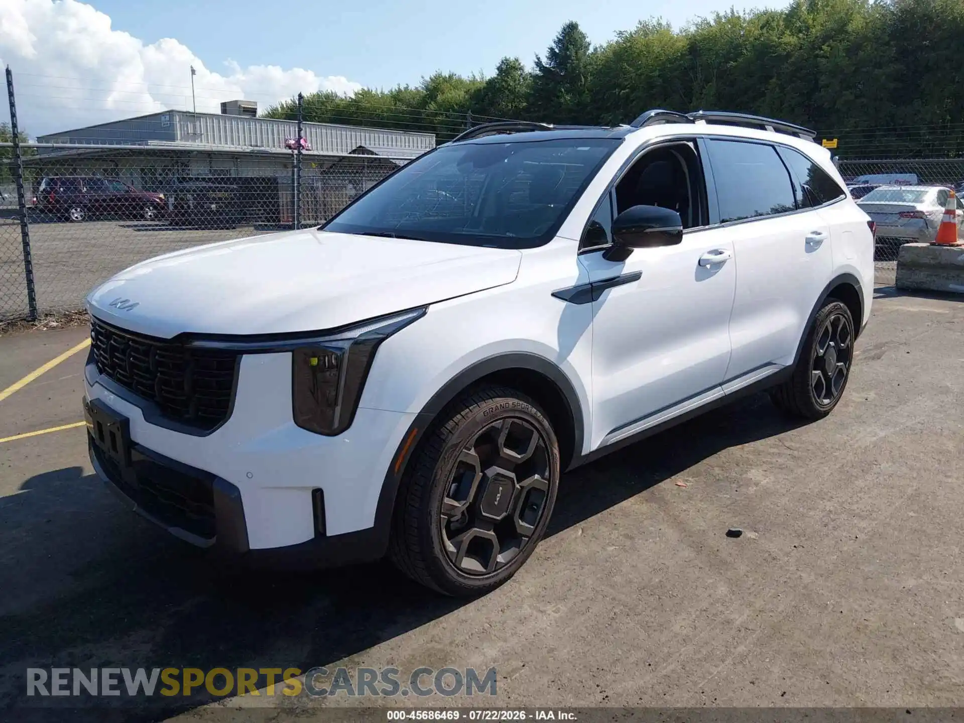 2 Photograph of a damaged car 5XYRHDJF2RG256383 KIA SORENTO 2024