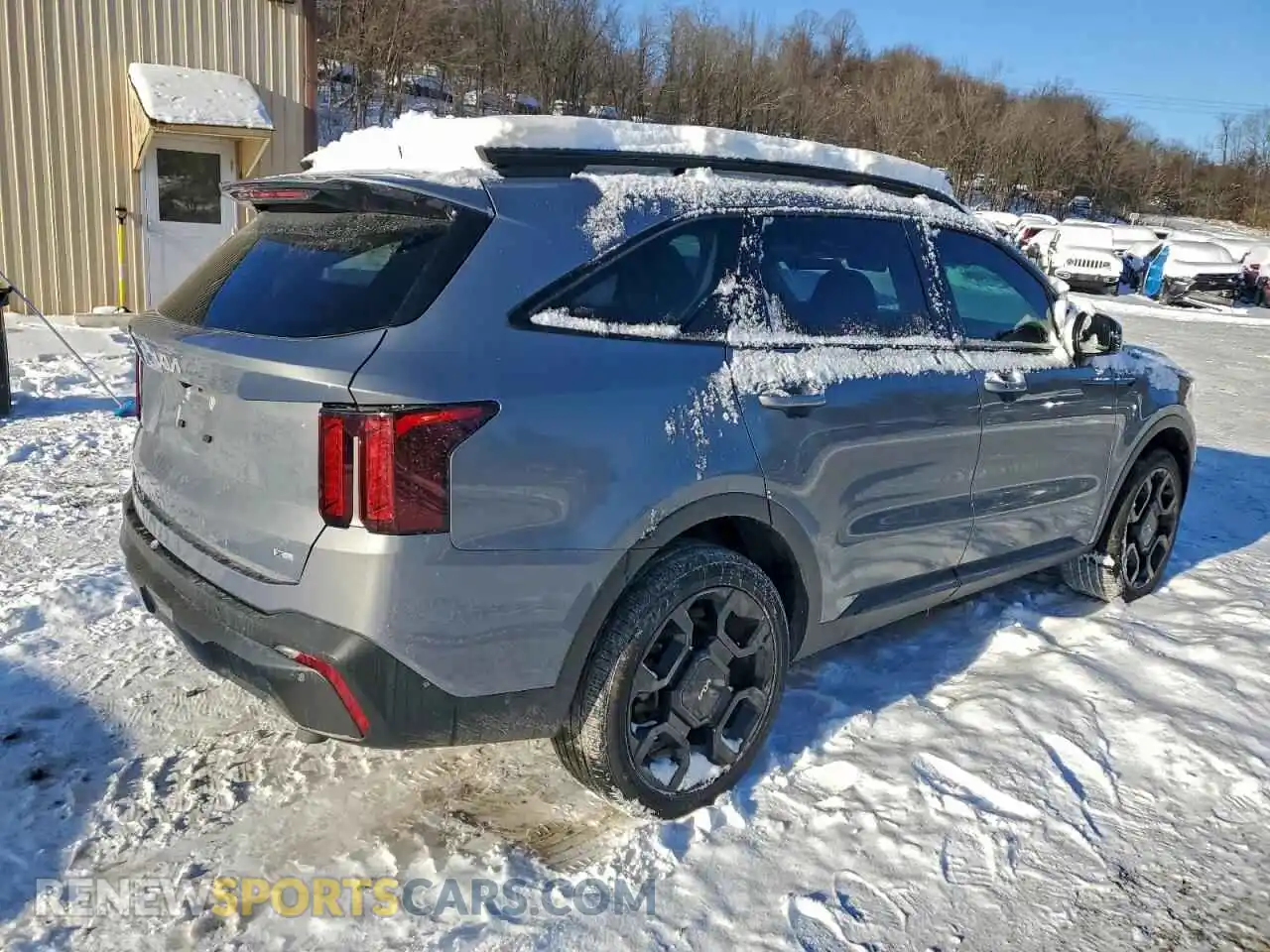 3 Photograph of a damaged car 5XYRHDJF7RG264916 KIA SORENTO 2024