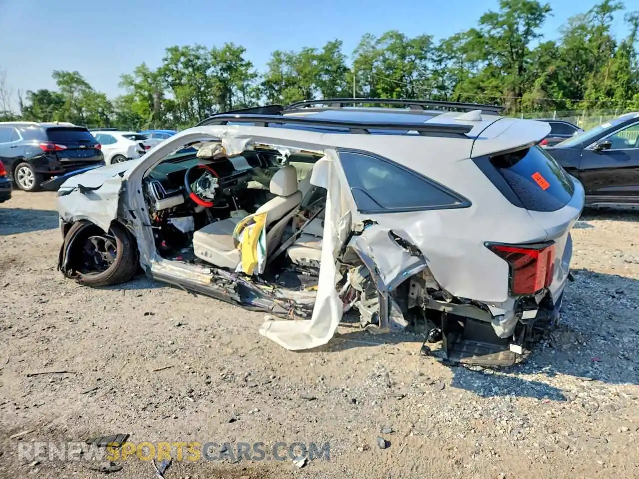 2 Photograph of a damaged car 5XYRKDJF1RG296794 KIA SORENTO 2024