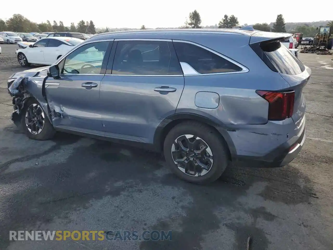 2 Photograph of a damaged car 5XYRL4JC0RG257178 KIA SORENTO 2024