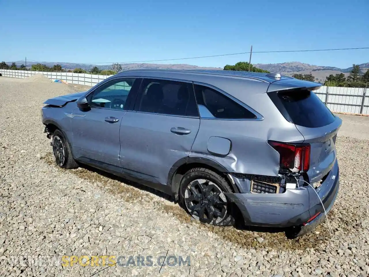 2 Photograph of a damaged car 5XYRL4JC0RG279620 KIA SORENTO 2024