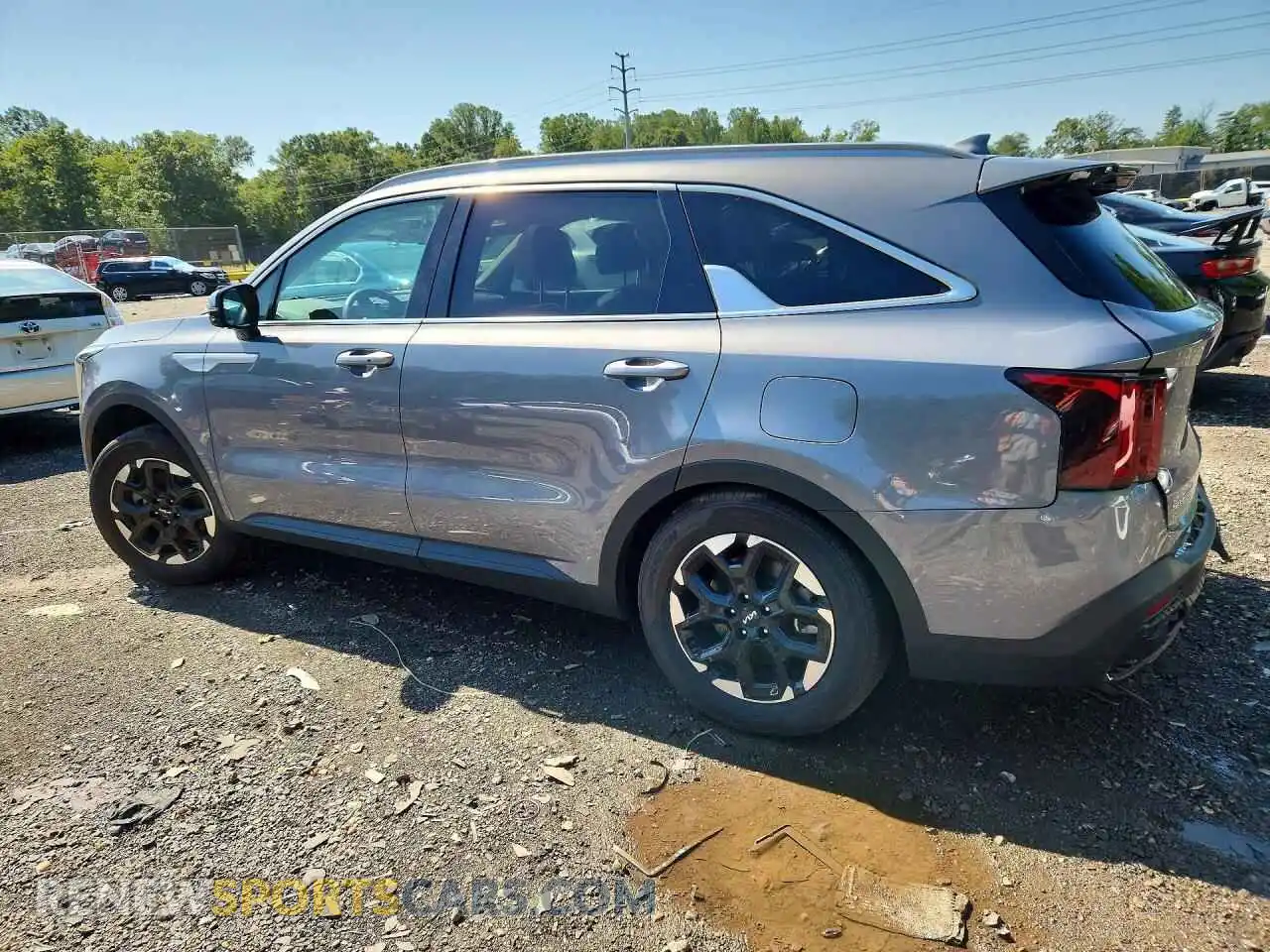 2 Photograph of a damaged car 5XYRL4JC1RG285541 KIA SORENTO 2024