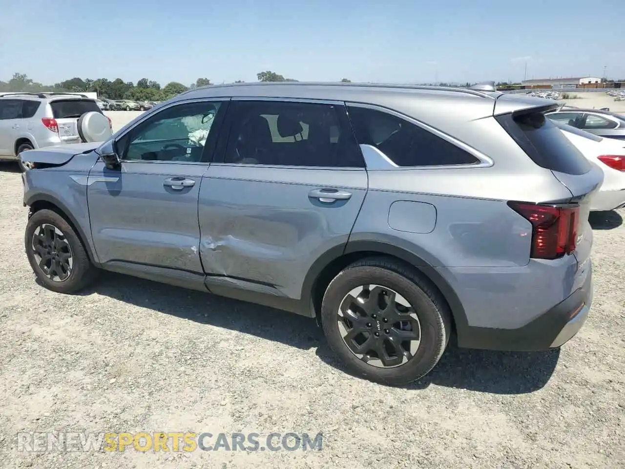 2 Photograph of a damaged car 5XYRL4JC1RG295423 KIA SORENTO 2024