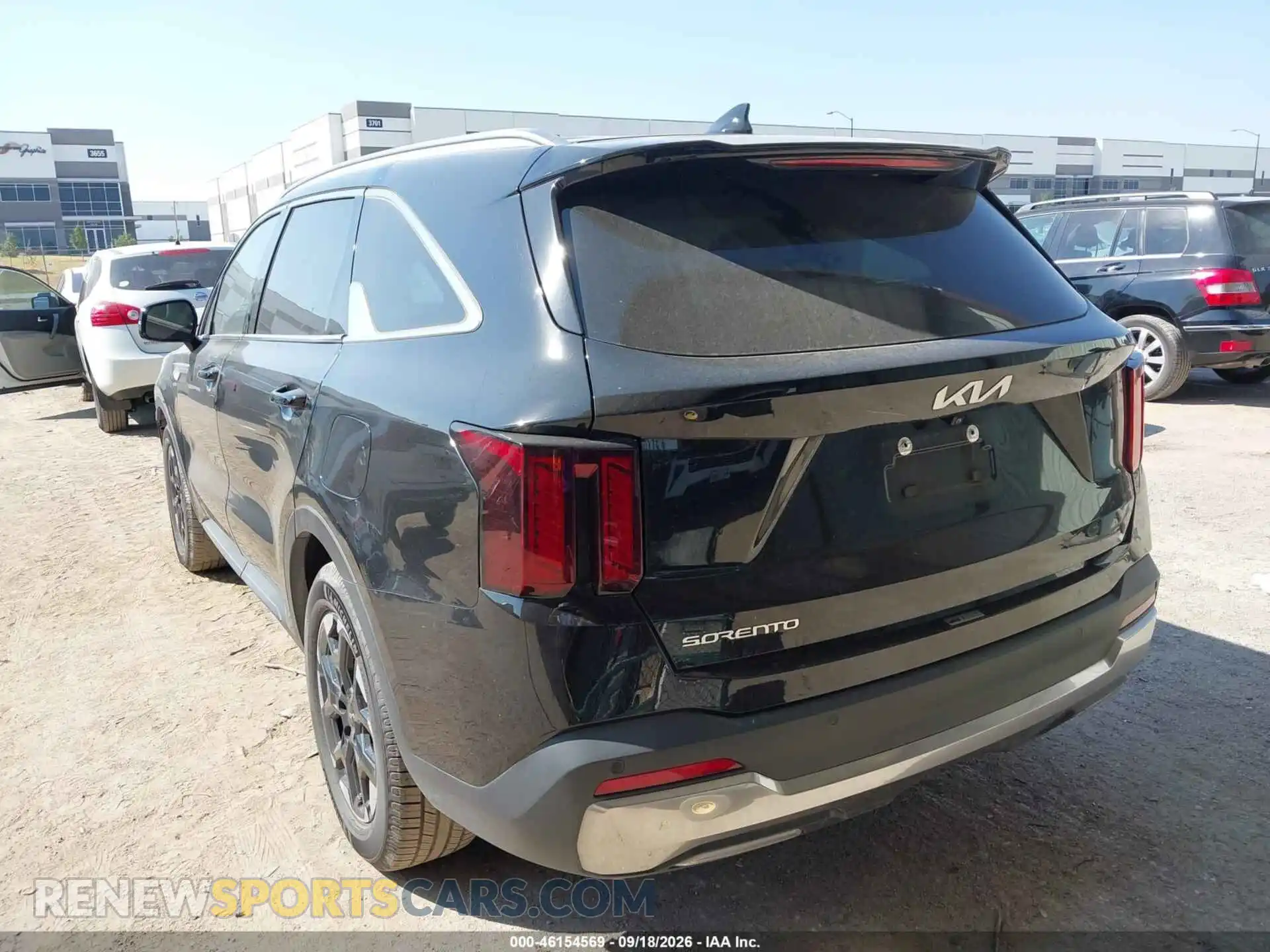 3 Photograph of a damaged car 5XYRL4JC2RG275309 KIA SORENTO 2024