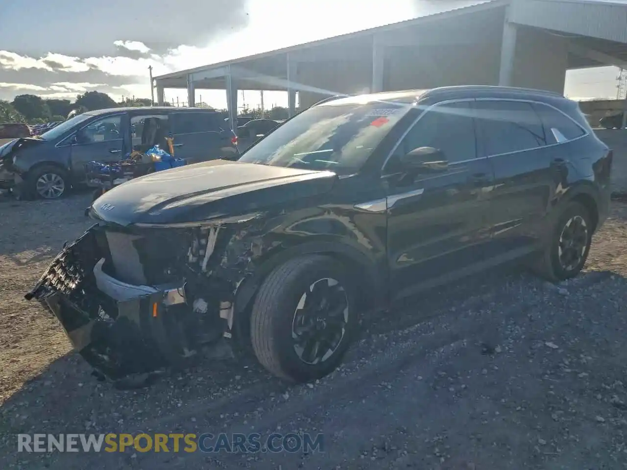 1 Photograph of a damaged car 5XYRL4JC2RG304422 KIA SORENTO 2024