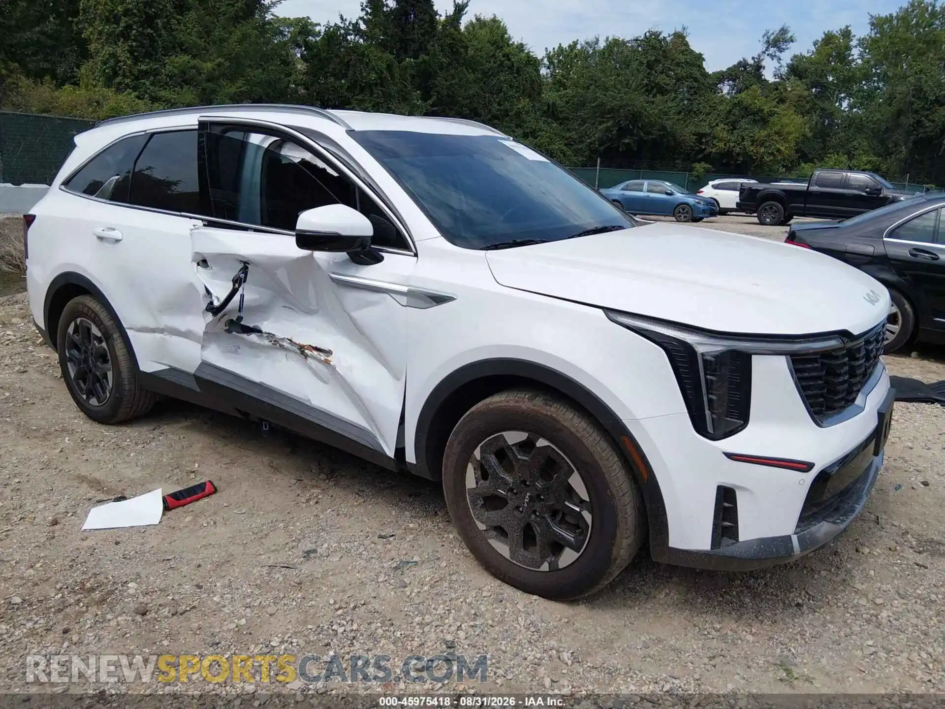1 Photograph of a damaged car 5XYRL4JC3RG254579 KIA SORENTO 2024