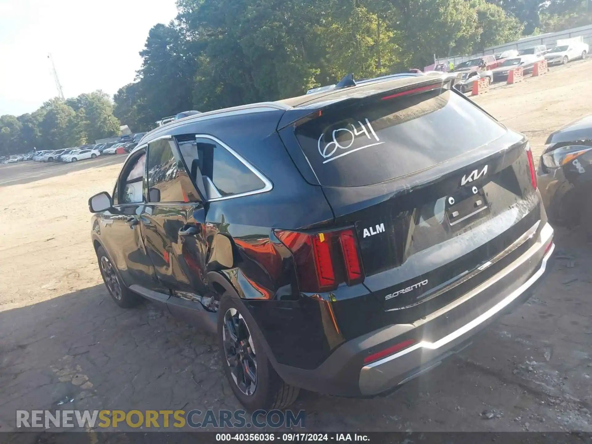 3 Фотография поврежденного автомобиля 5XYRL4JC3RG296041 KIA SORENTO 2024