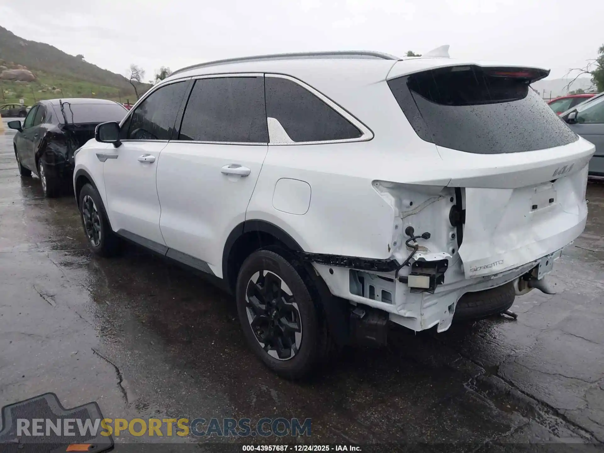 3 fotografías del automóvil dañado 5XYRL4JC3RG302260 KIA SORENTO 2024