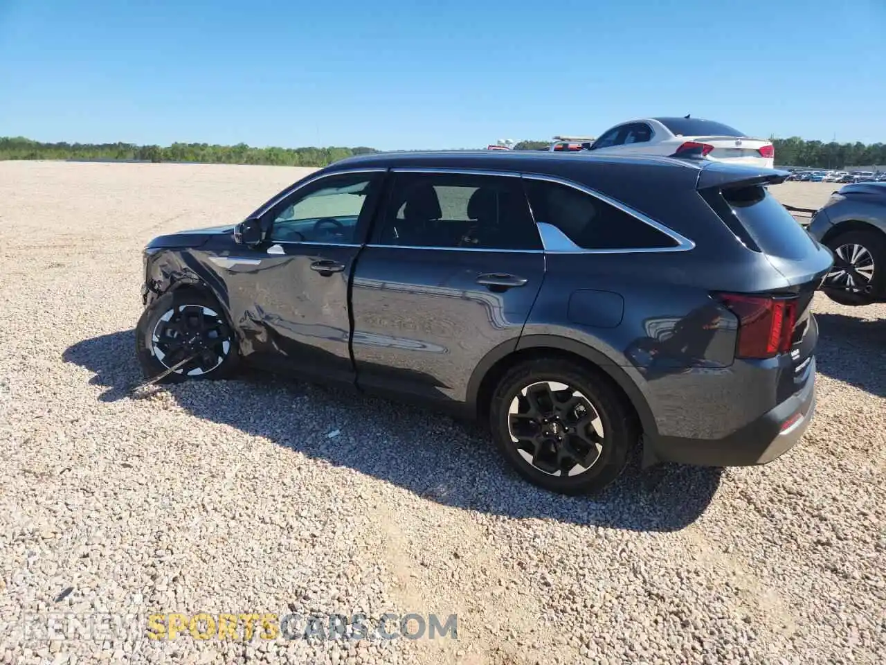 2 Photograph of a damaged car 5XYRL4JC4RG272119 KIA SORENTO 2024