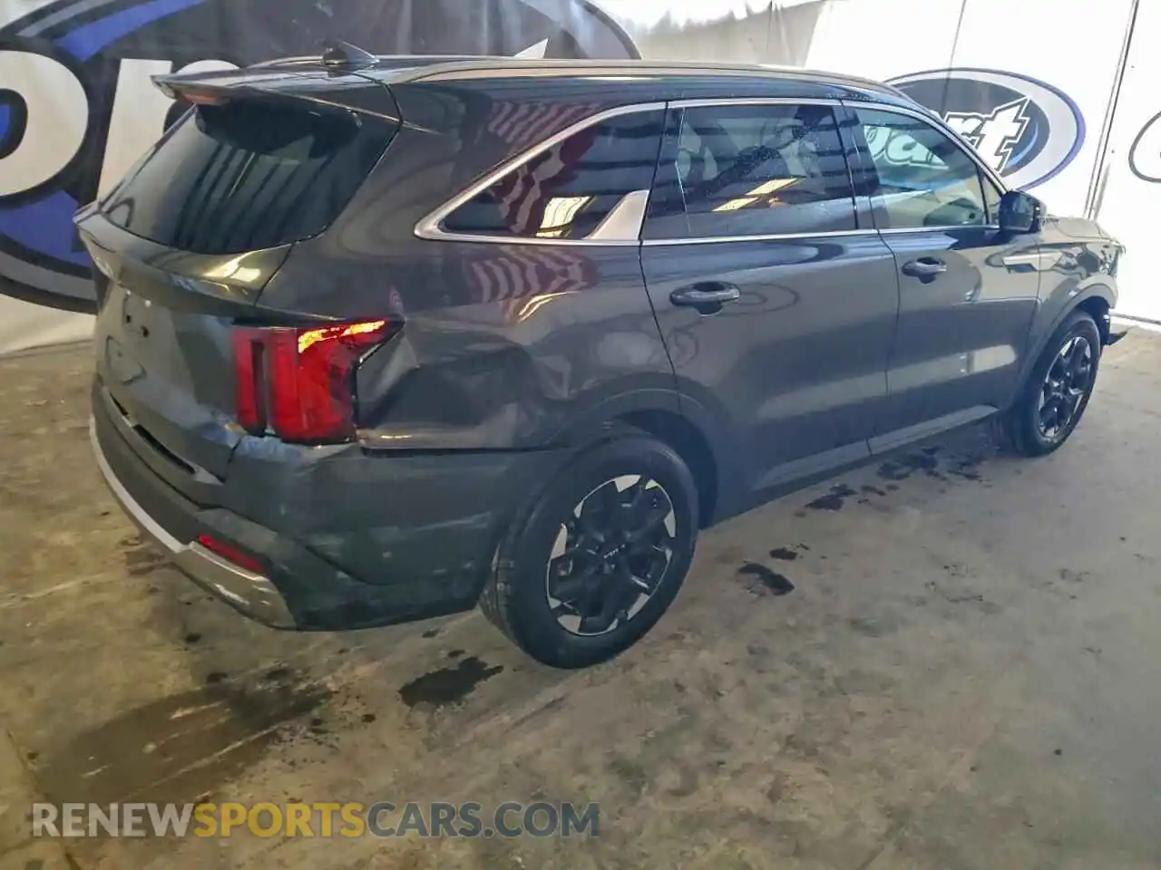 3 Photograph of a damaged car 5XYRL4JC4RG275327 KIA SORENTO 2024