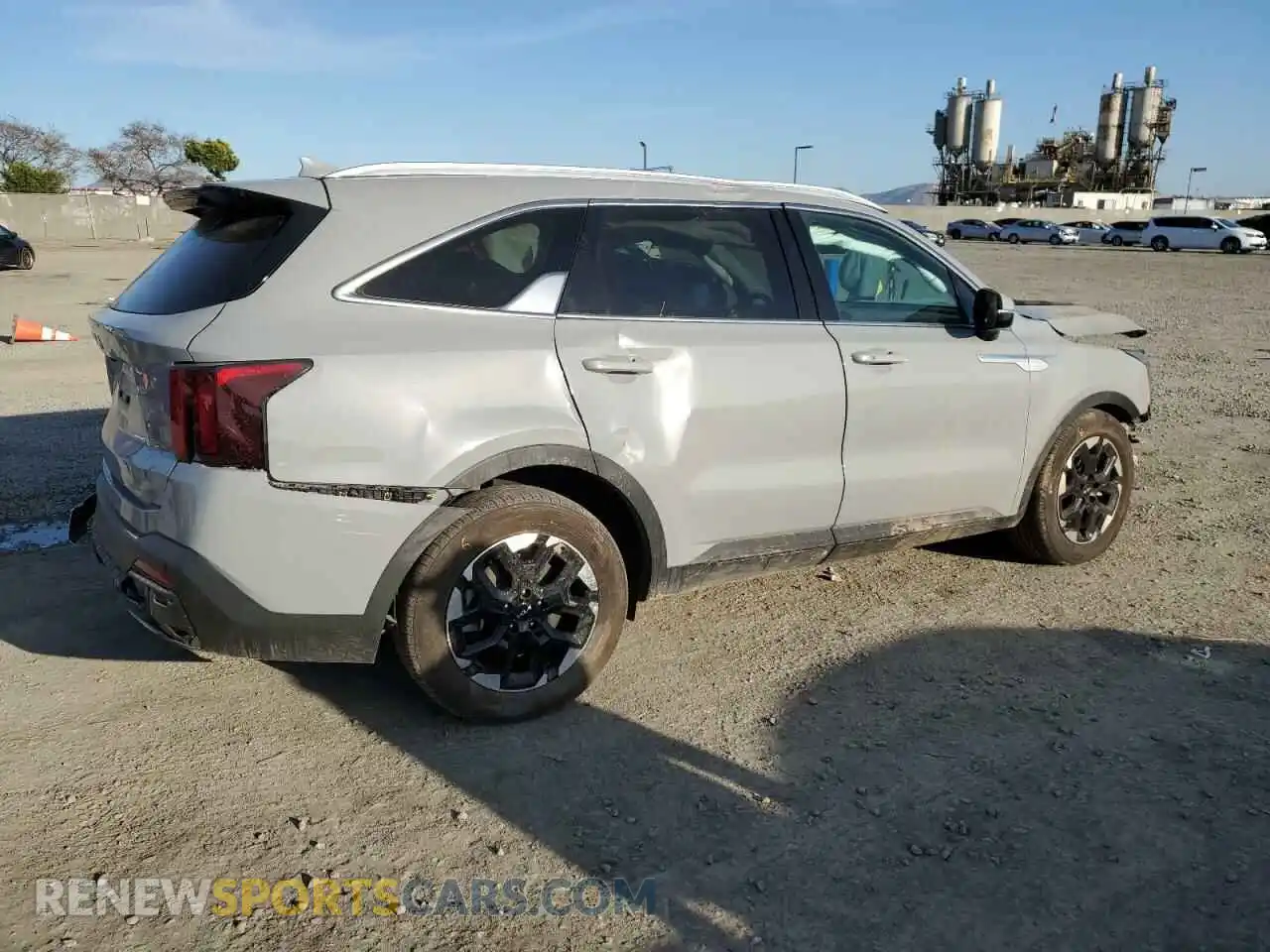 3 Photograph of a damaged car 5XYRL4JC4RG277966 KIA SORENTO 2024