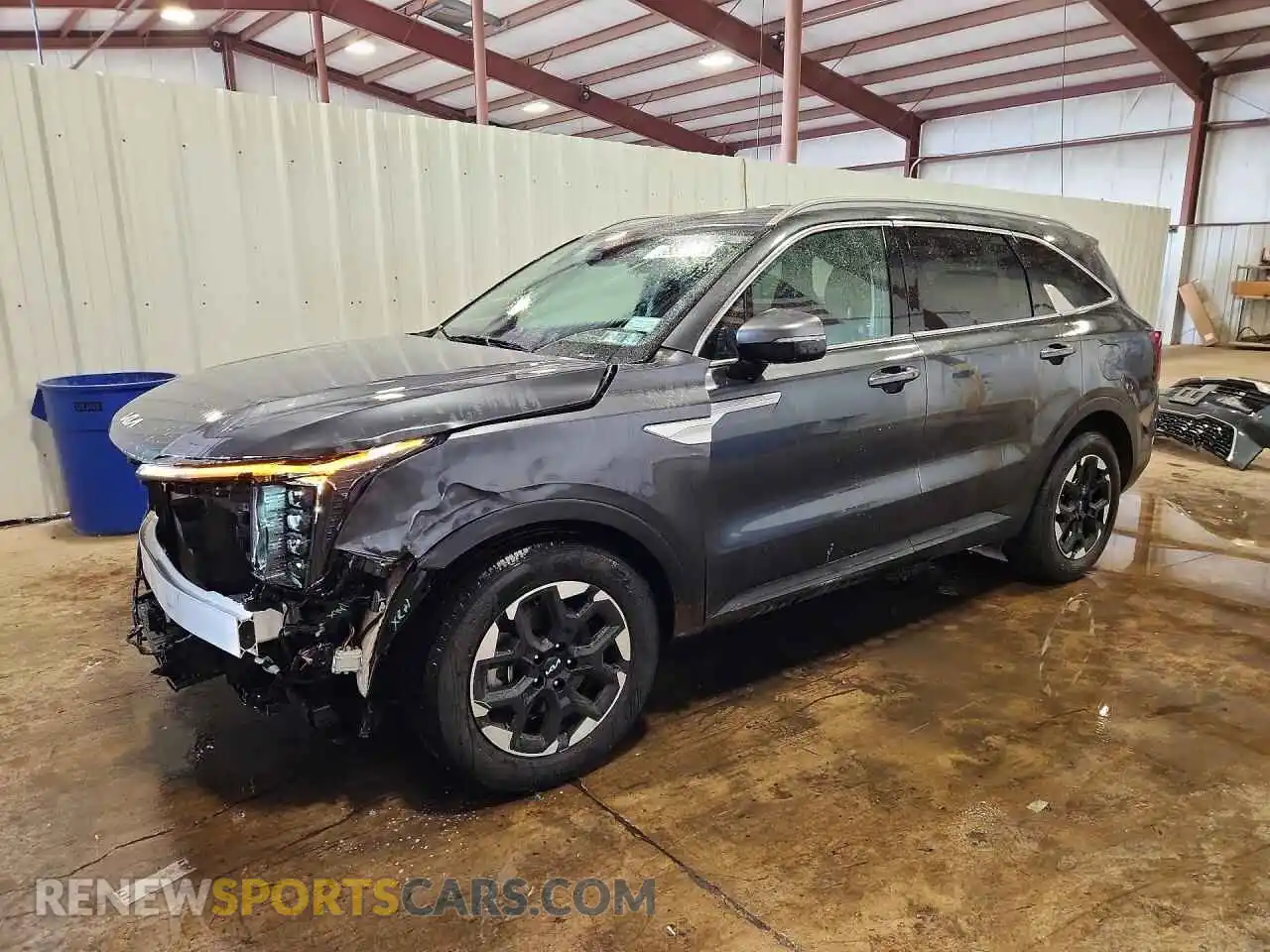 1 Photograph of a damaged car 5XYRL4JC4RG289535 KIA SORENTO 2024