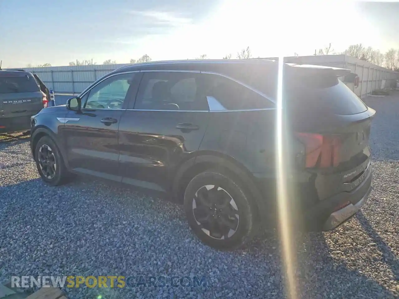 2 Фотография поврежденного автомобиля 5XYRL4JC4RG302588 KIA SORENTO 2024