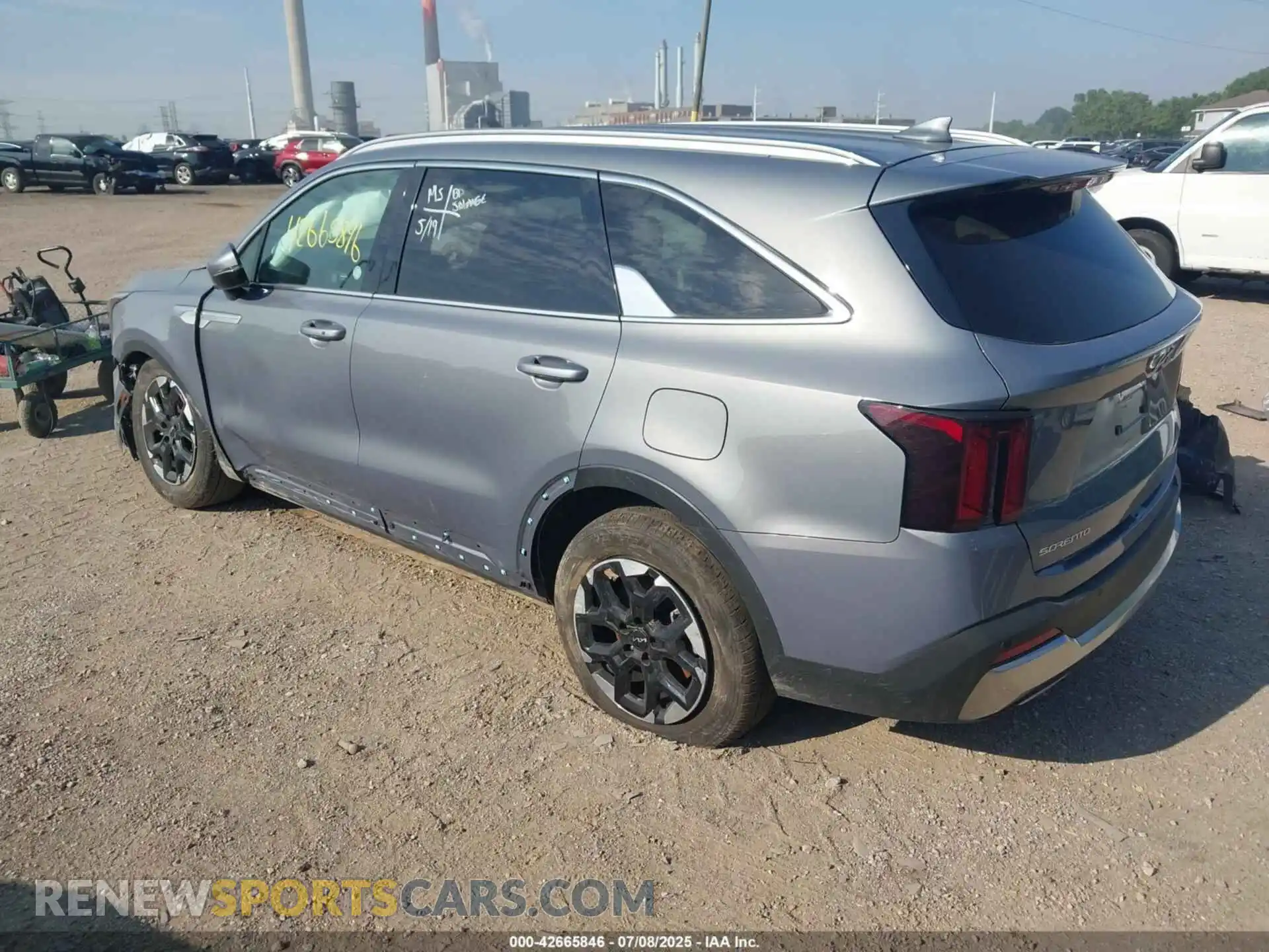 3 Photograph of a damaged car 5XYRL4JC5RG266006 KIA SORENTO 2024