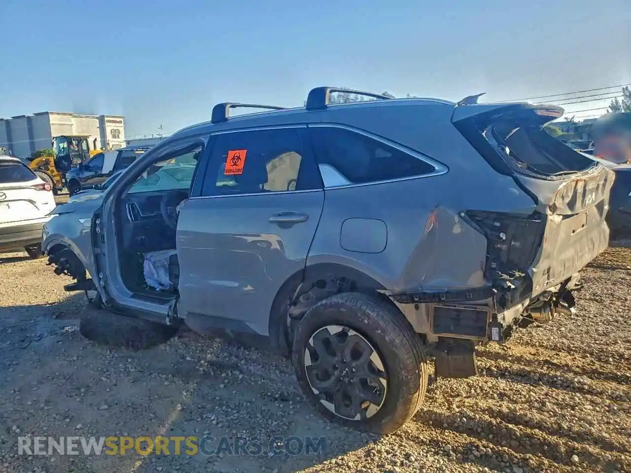 2 Photograph of a damaged car 5XYRL4JC5RG297482 KIA SORENTO 2024