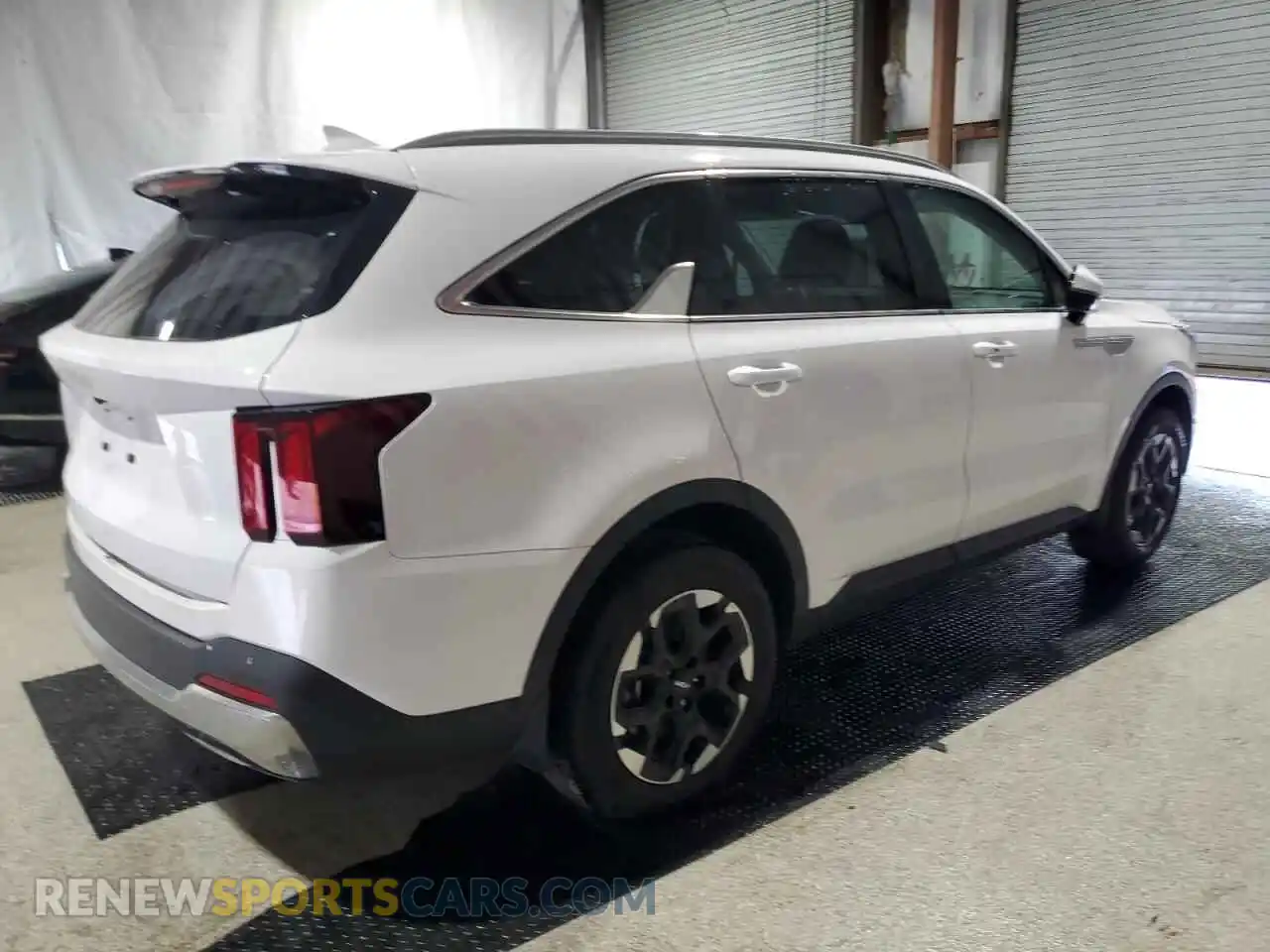 3 Photograph of a damaged car 5XYRL4JC5RG304804 KIA SORENTO 2024