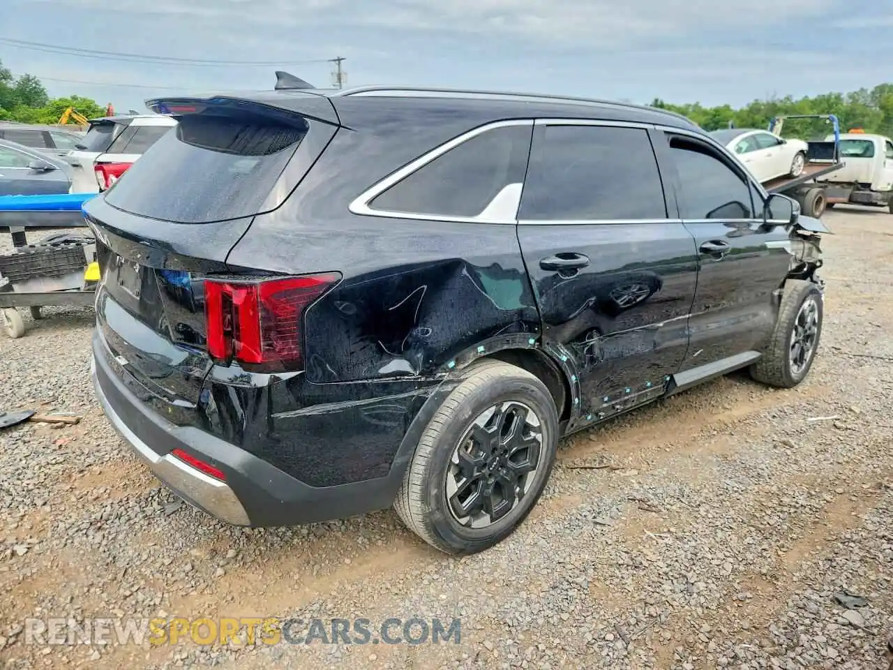 3 Photograph of a damaged car 5XYRL4JC6RG260019 KIA SORENTO 2024