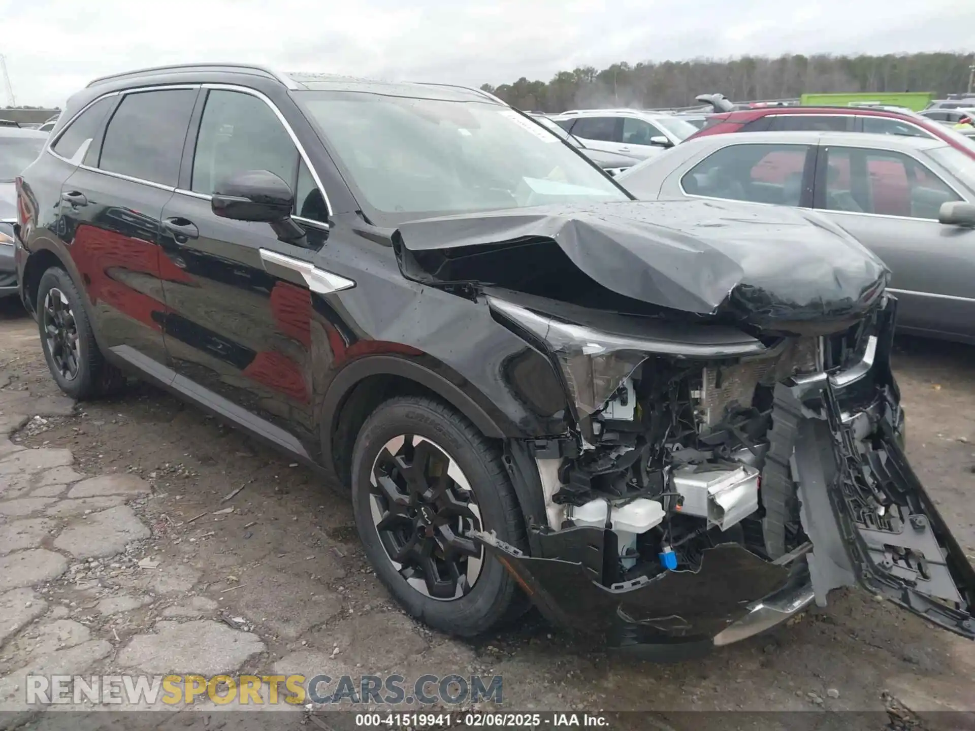 1 Photograph of a damaged car 5XYRL4JC6RG264121 KIA SORENTO 2024