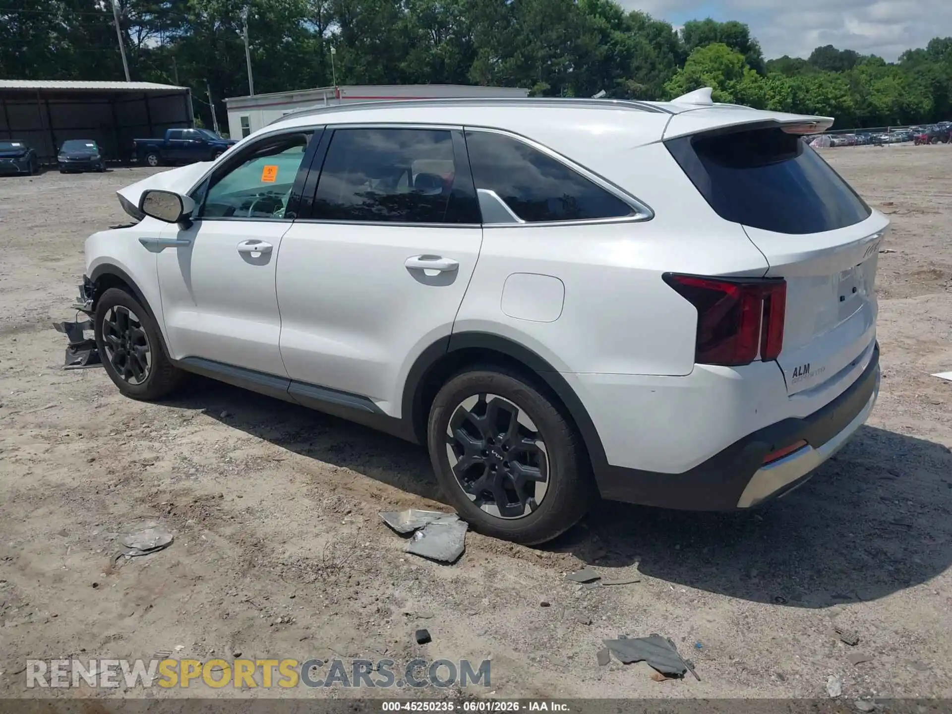 3 Photograph of a damaged car 5XYRL4JC6RG266676 KIA SORENTO 2024