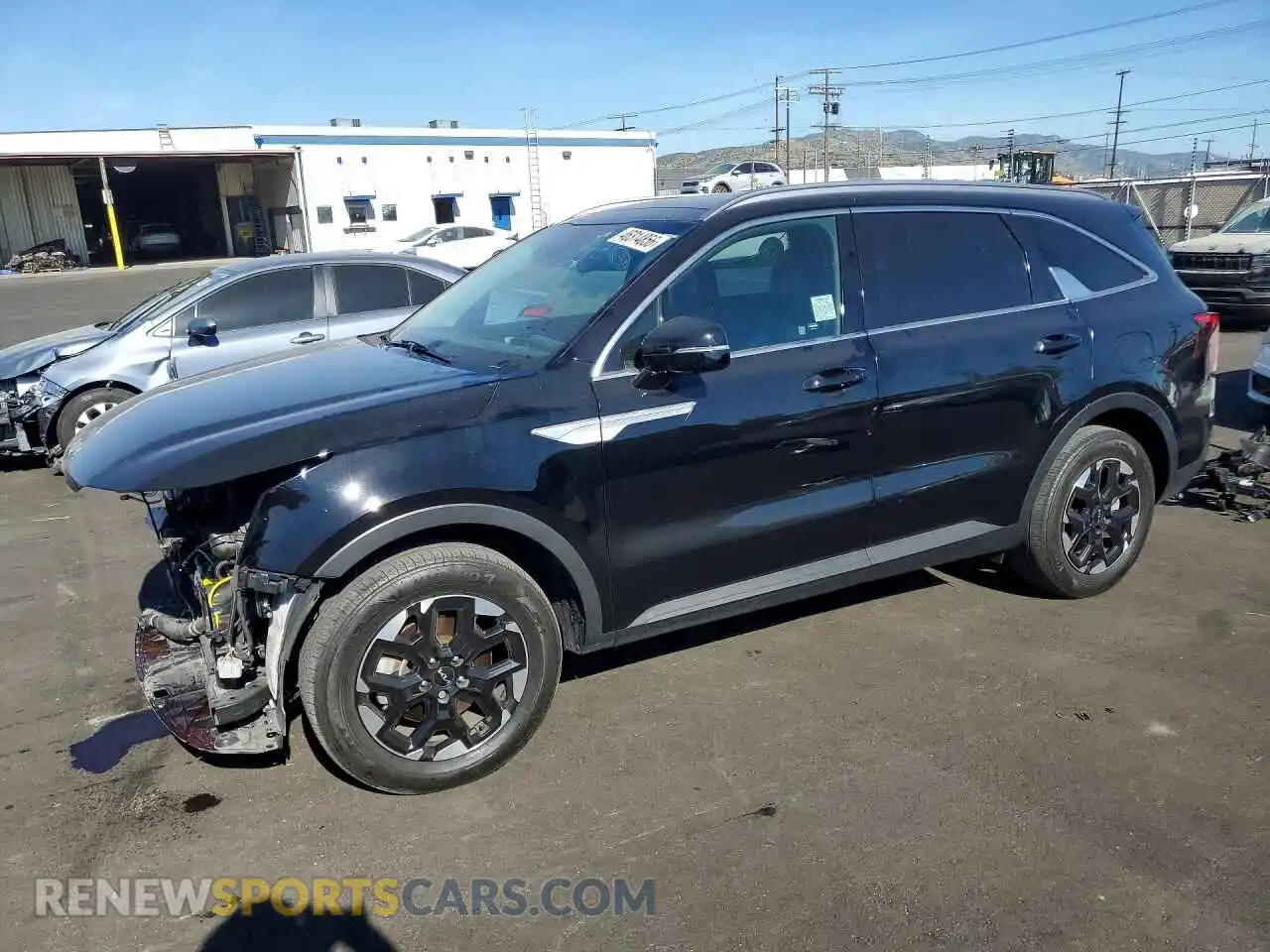 1 Photograph of a damaged car 5XYRL4JC6RG268685 KIA SORENTO 2024