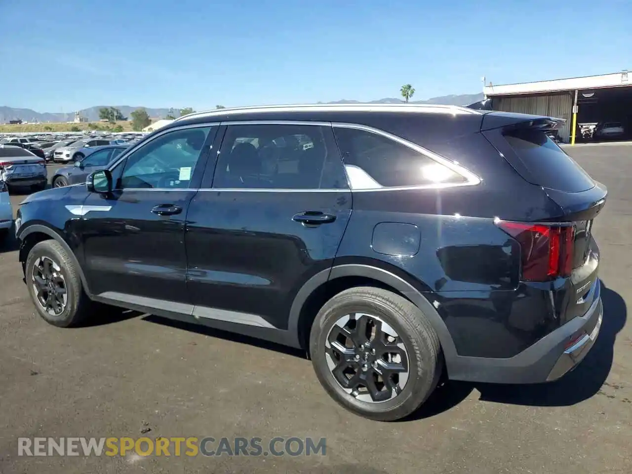 2 Photograph of a damaged car 5XYRL4JC6RG268685 KIA SORENTO 2024