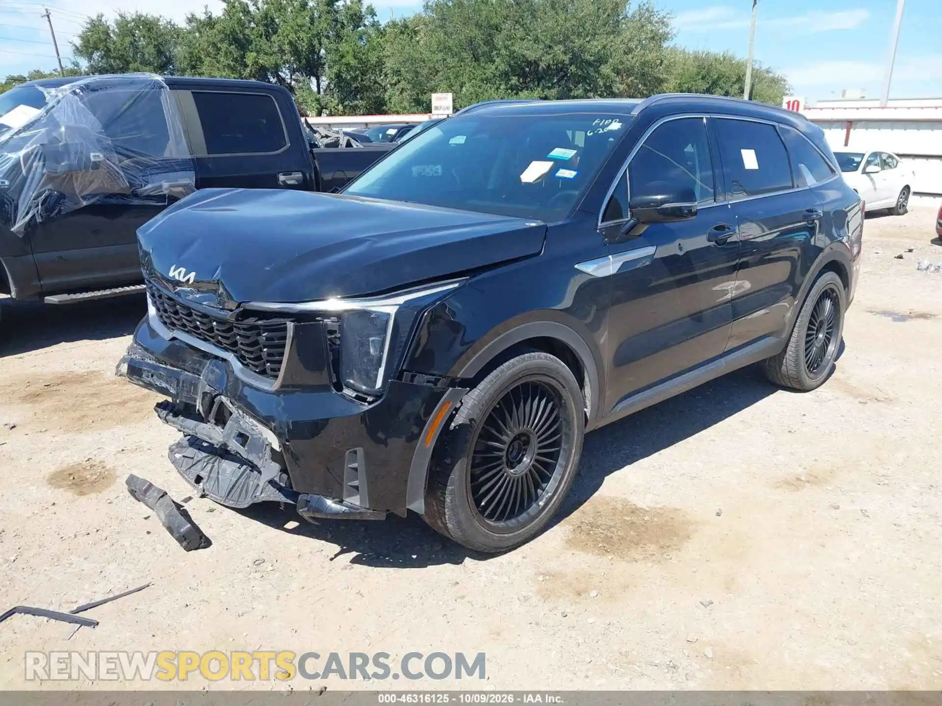 2 Photograph of a damaged car 5XYRL4JC6RG272476 KIA SORENTO 2024