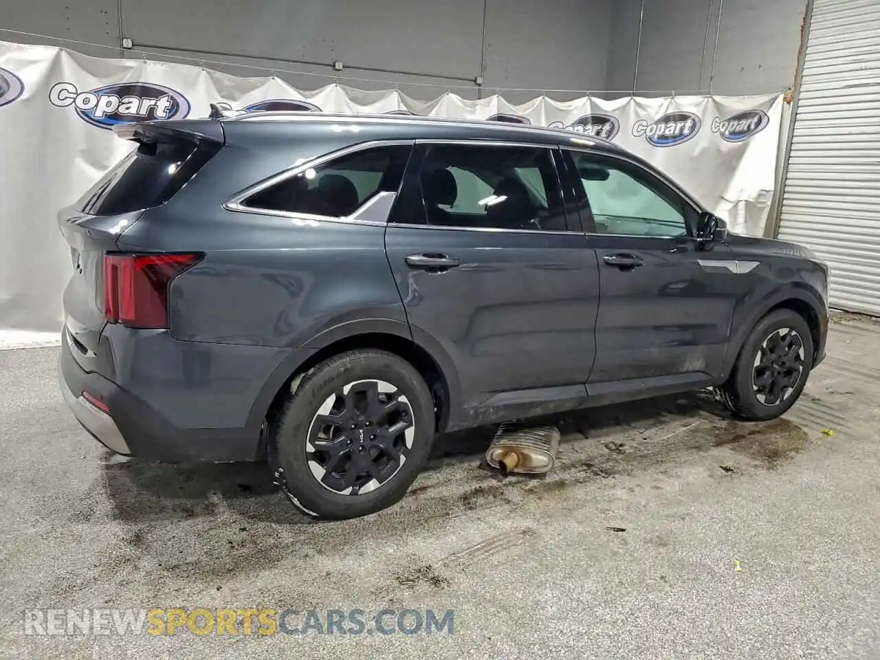 3 Photograph of a damaged car 5XYRL4JC6RG284854 KIA SORENTO 2024