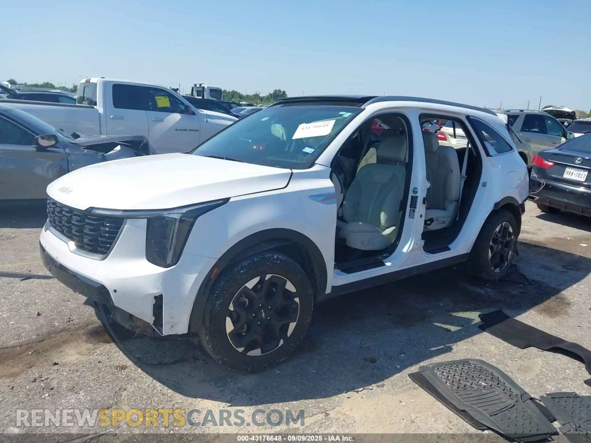 2 Фотография поврежденного автомобиля 5XYRL4JC6RG286989 KIA SORENTO 2024