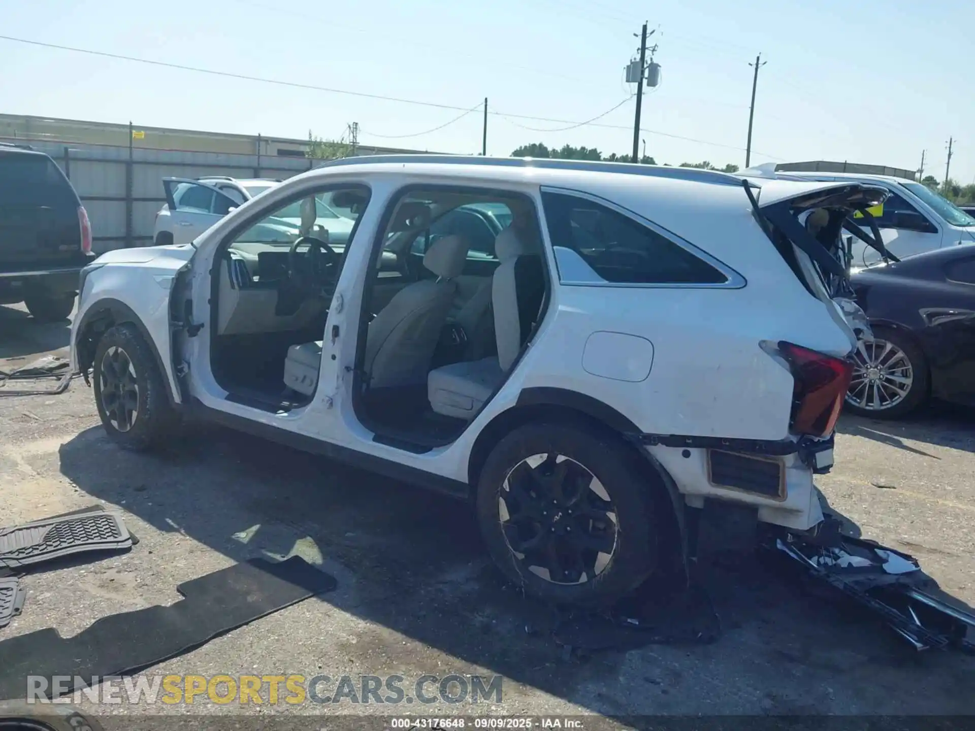 3 Фотография поврежденного автомобиля 5XYRL4JC6RG286989 KIA SORENTO 2024