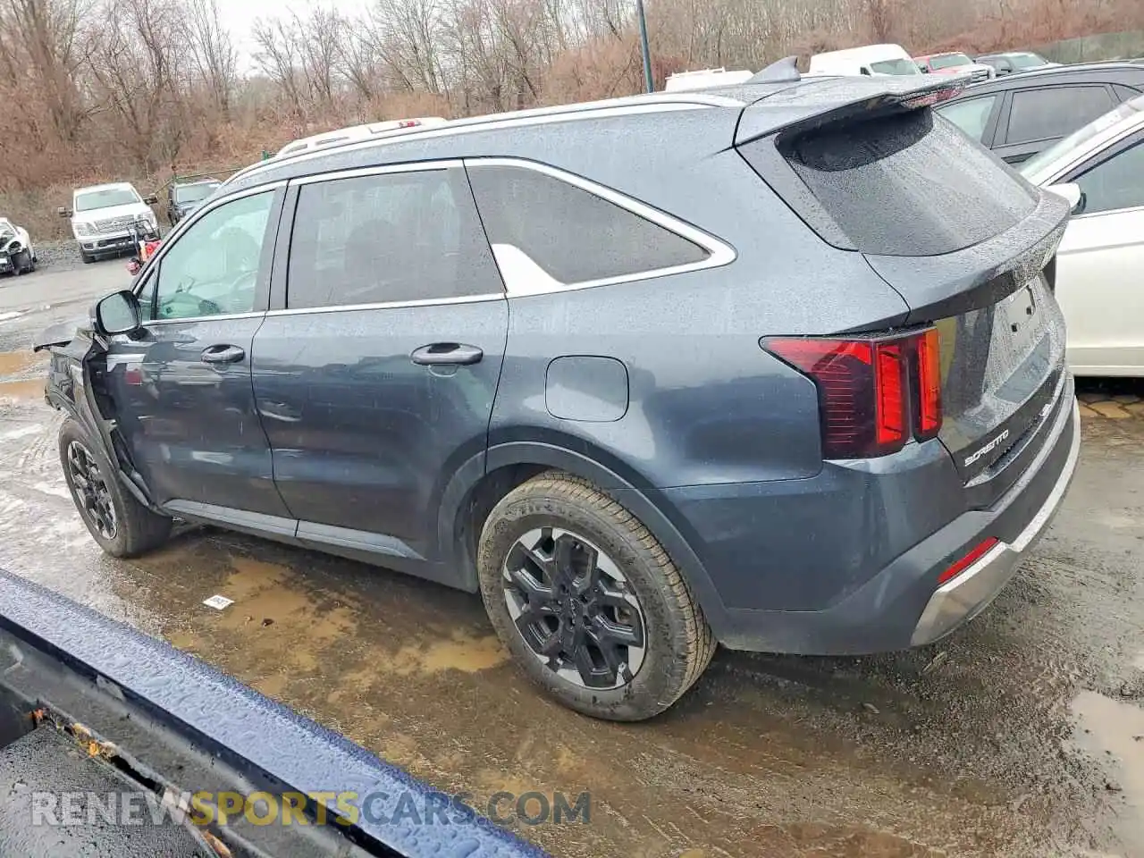 2 Photograph of a damaged car 5XYRL4JC6RG290444 KIA SORENTO 2024