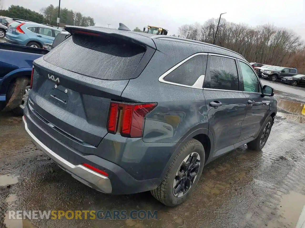 3 Photograph of a damaged car 5XYRL4JC6RG290444 KIA SORENTO 2024