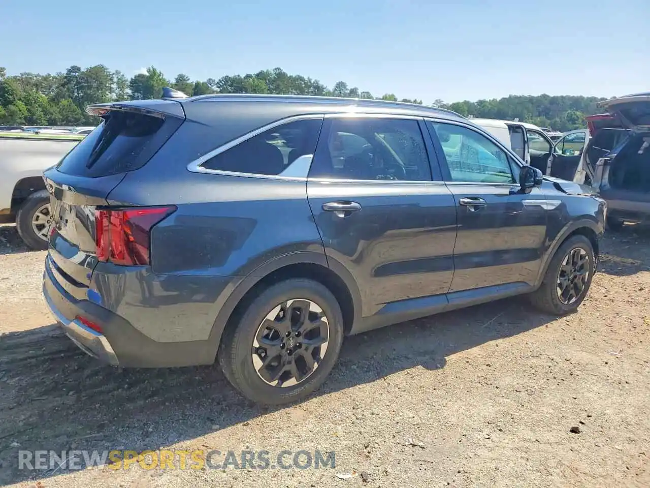 3 Photograph of a damaged car 5XYRL4JC7RG286340 KIA SORENTO 2024