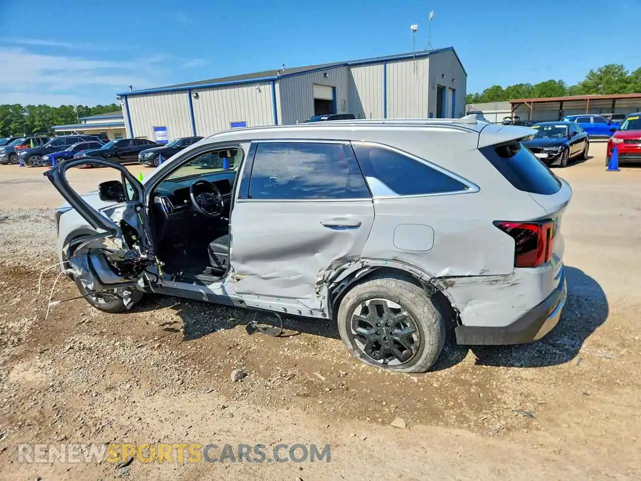 2 Photograph of a damaged car 5XYRL4JC7RG304531 KIA SORENTO 2024