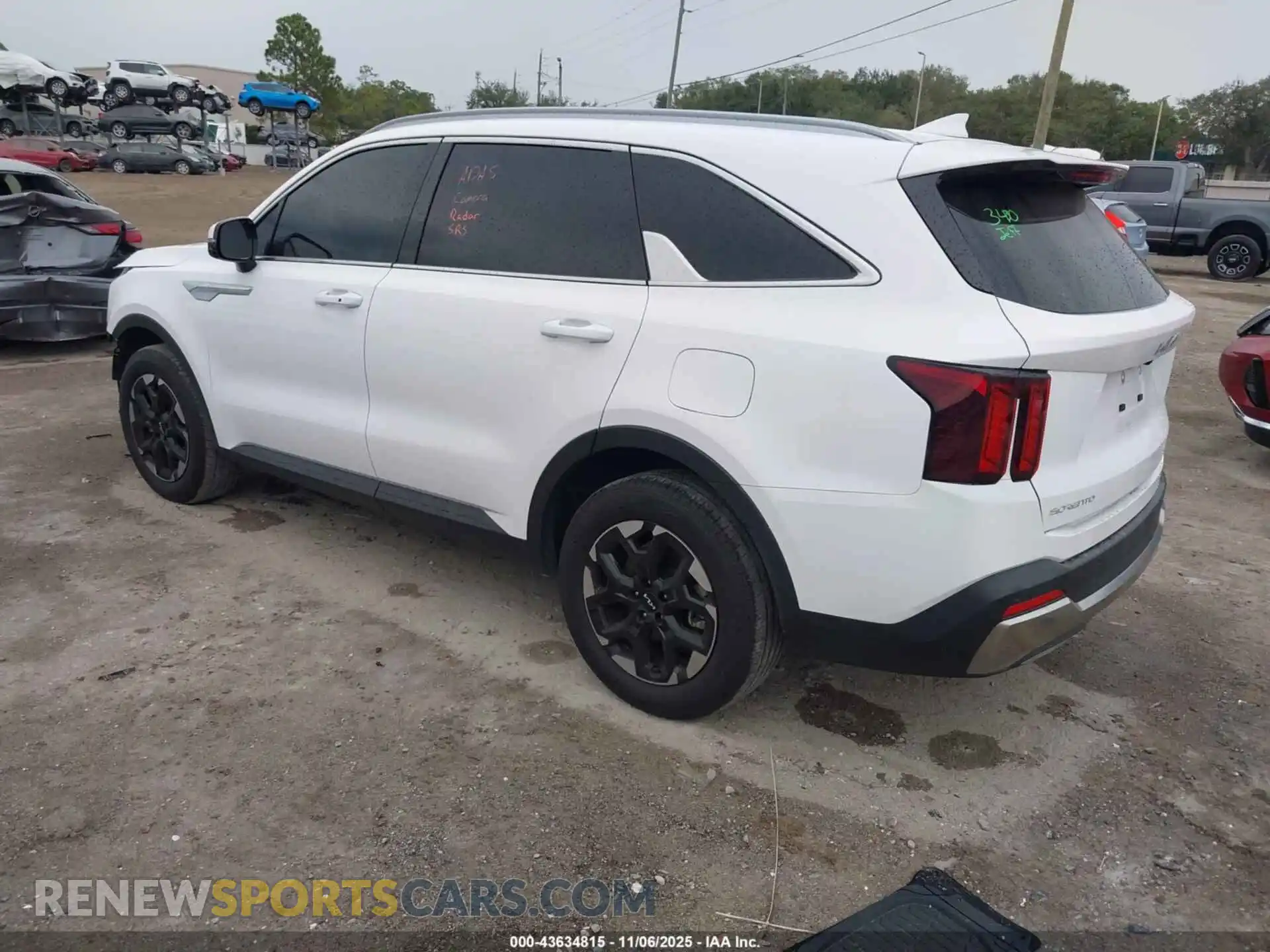 3 Photograph of a damaged car 5XYRL4JC8RG258174 KIA SORENTO 2024