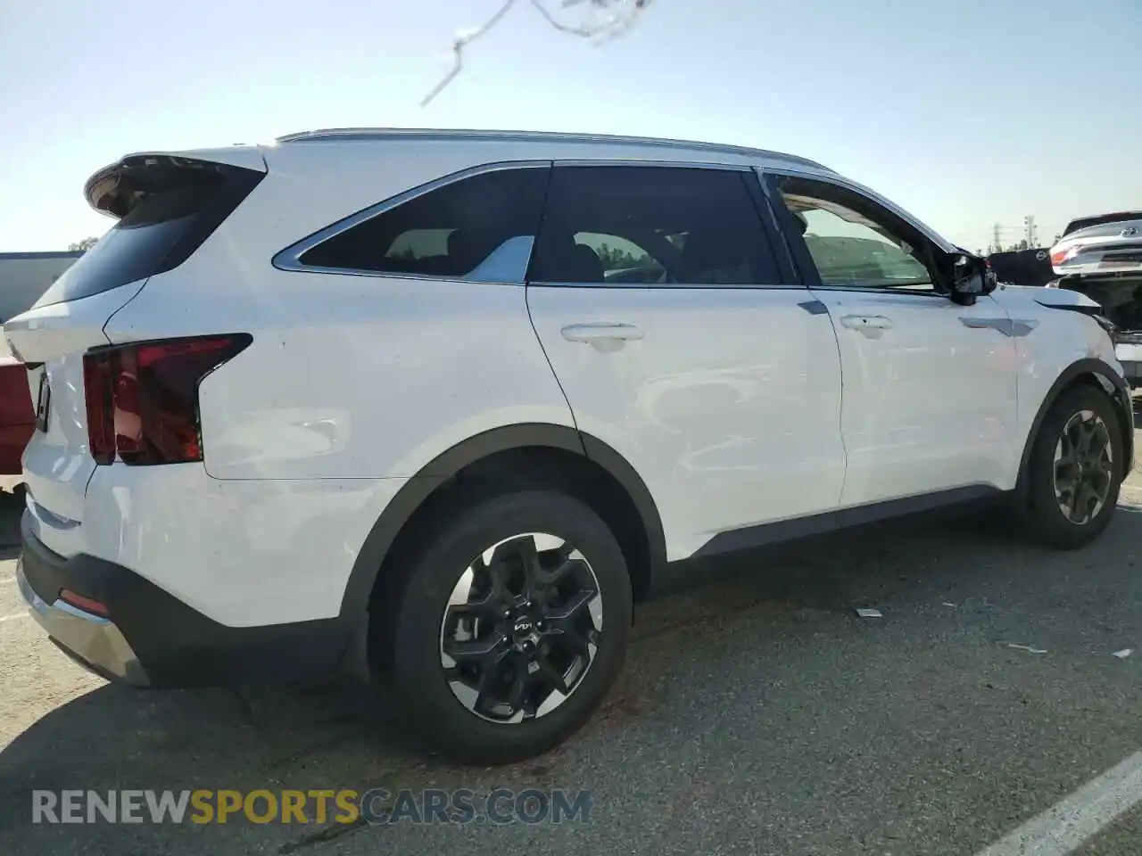 3 Фотография поврежденного автомобиля 5XYRL4JC8RG282474 KIA SORENTO 2024