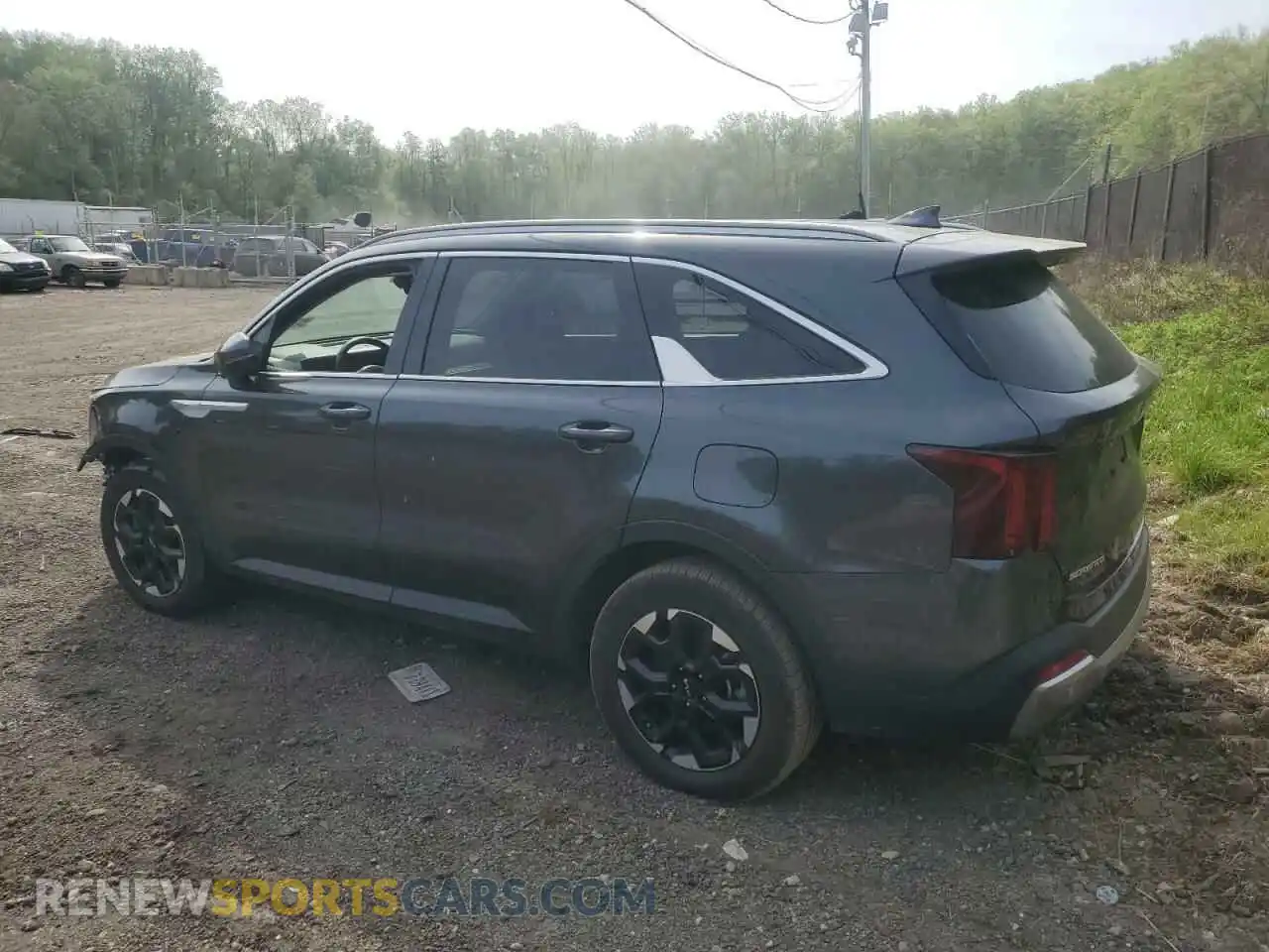 2 fotografías del automóvil dañado 5XYRL4JC9RG275369 KIA SORENTO 2024