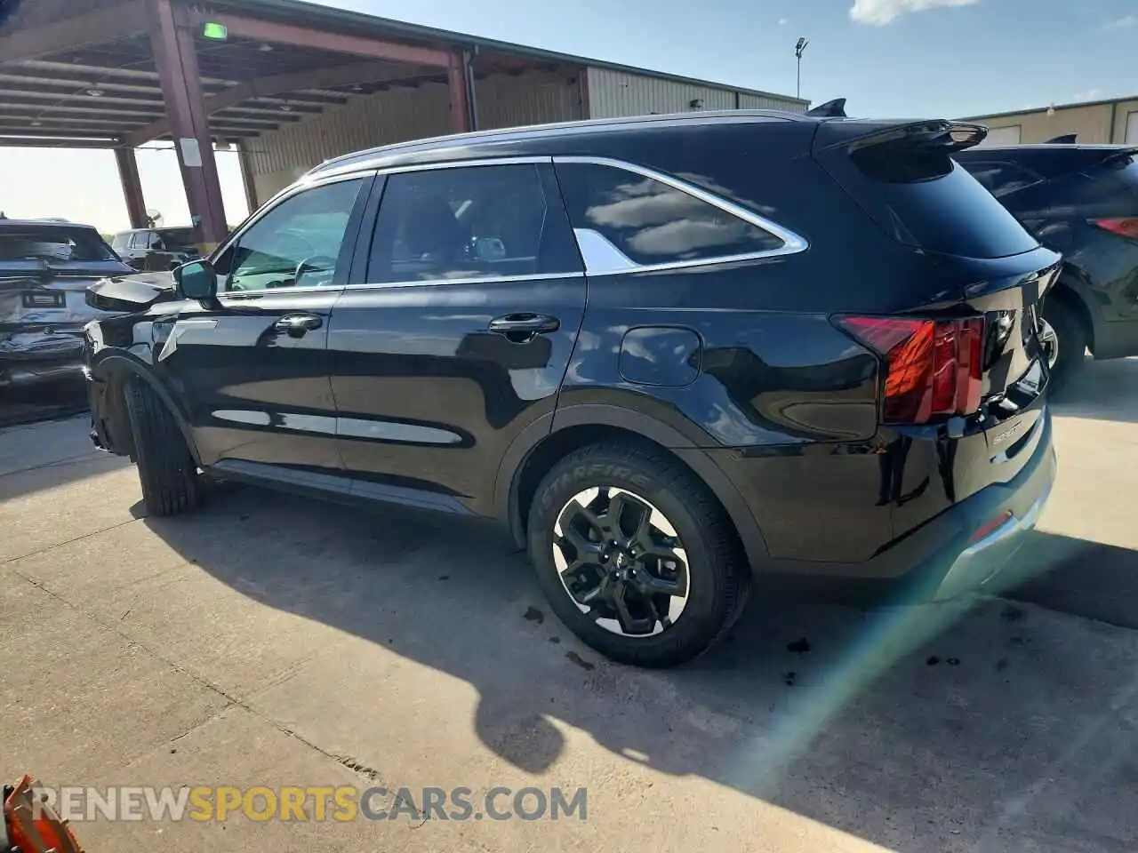 2 Photograph of a damaged car 5XYRL4JC9RG284797 KIA SORENTO 2024